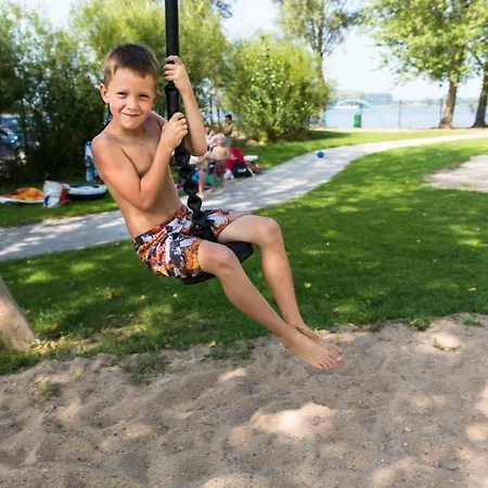 Es Comfort 4 Personen Resort *